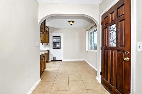 125 Lotus Dr, Chula Vista, CA 91911 photo 3