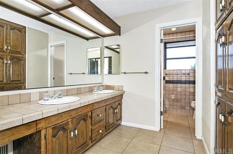 125 Lotus Dr, Chula Vista, CA 91911 photo 15
