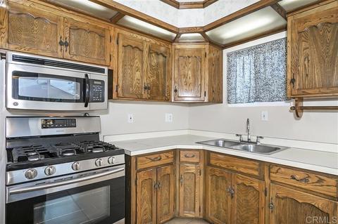 125 Lotus Dr, Chula Vista, CA 91911 photo 6