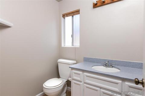 960 Emory St, Imperial Beach, CA 91932 photo 7