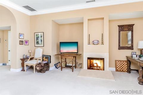 1225 Roslyn Ln, La Jolla, CA 92037 photo 17