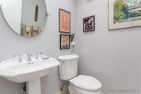 1225 Roslyn Ln, La Jolla, CA 92037 photo 19
