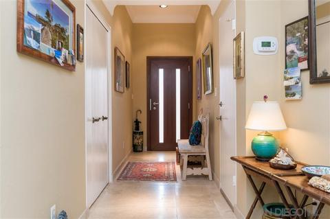 1225 Roslyn Ln, La Jolla, CA 92037 photo 3