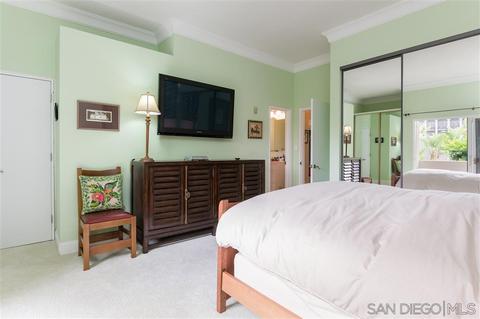1225 Roslyn Ln, La Jolla, CA 92037 photo 12