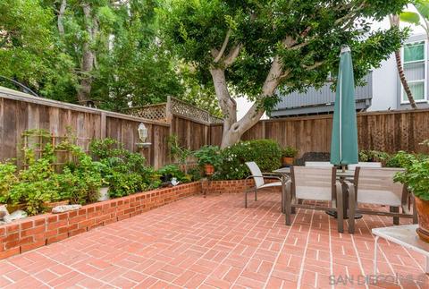 1225 Roslyn Ln, La Jolla, CA 92037 photo 6
