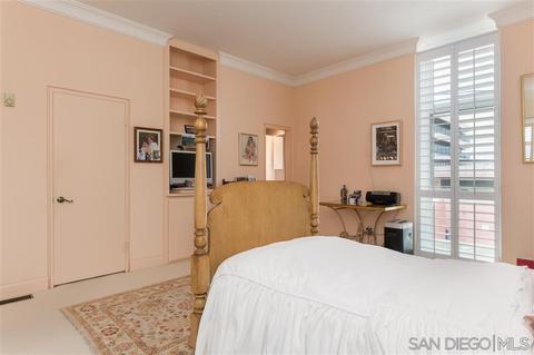 1225 Roslyn Ln, La Jolla, CA 92037 photo 10