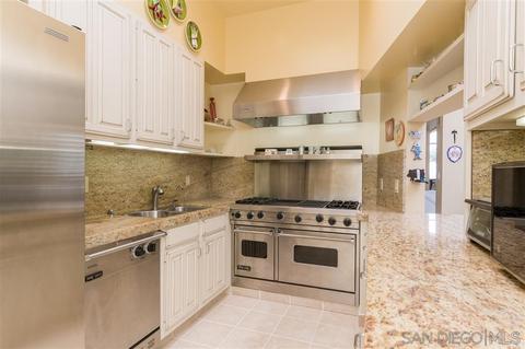 1225 Roslyn Ln, La Jolla, CA 92037 photo 23