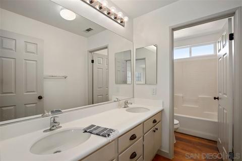 547 Blue Jay Ct, Oceanside, CA 92058 photo 21