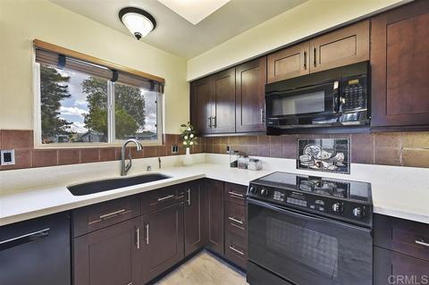 3656 Kieffer St, Oceanside, CA 92057 photo 11