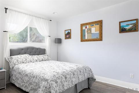 1110 Pine Dr, El Cajon, CA 92020 photo 13