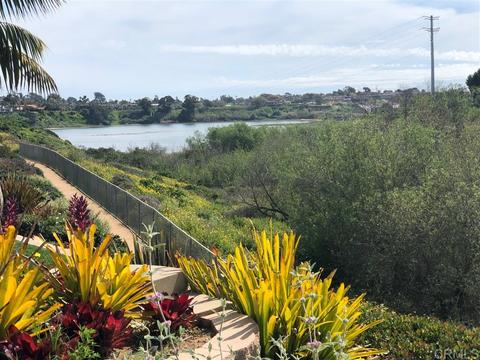 7591 Navigator Cir, Carlsbad, CA 92011 photo 16