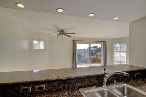 555 Eaton St #I, Oceanside, CA 92054 photo 9