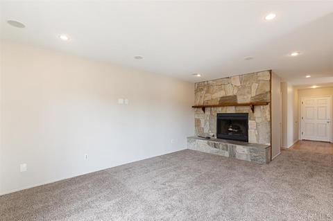 919 La Rue, Fallbrook, CA 92028 photo 5