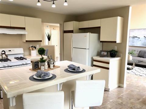1817 Via Quinto, Oceanside, CA 92056 photo 10