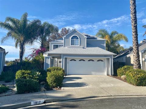 1817 Via Quinto, Oceanside, CA 92056 photo 2