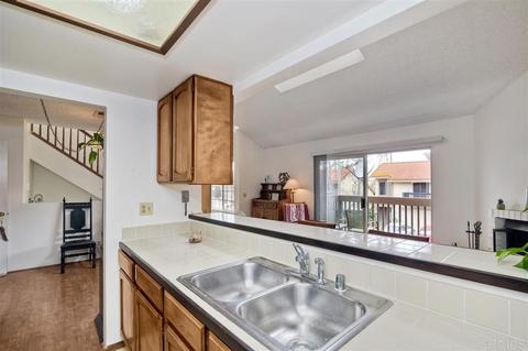 350 Windy Ln, Vista, CA 92083 photo 6