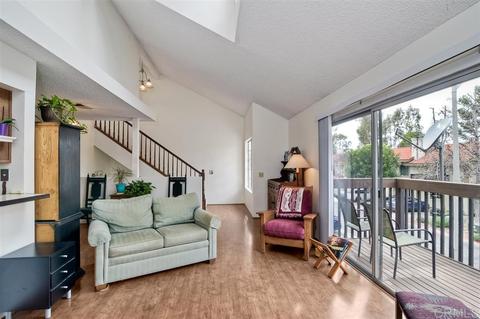 350 Windy Ln, Vista, CA 92083 photo 4