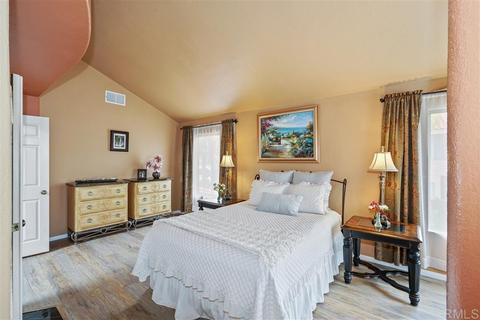 5039 Summerhill Dr, Oceanside, CA 92057 photo 15