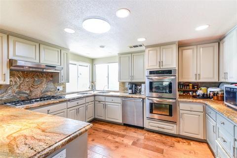 2259 Via Rancheros, Fallbrook, CA 92028 photo 6