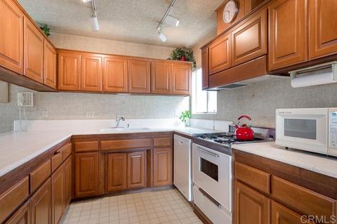 228 E Millan St, Chula Vista, CA 91910 photo 5