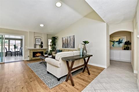 4474 Saint Andrews Pl, Oceanside, CA 92057 photo 4