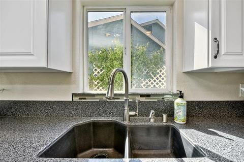 4474 Saint Andrews Pl, Oceanside, CA 92057 photo 7