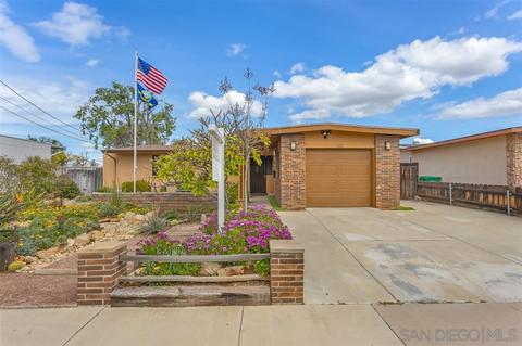 1520 E Washington Ave, El Cajon, CA 92019 photo 1