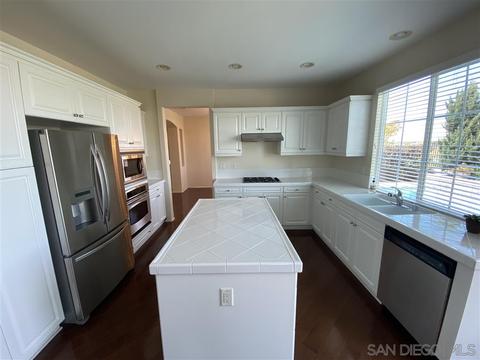 33068 Rhine, Temecula, CA 92592 photo 5