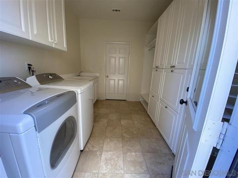 33068 Rhine, Temecula, CA 92592 photo 9