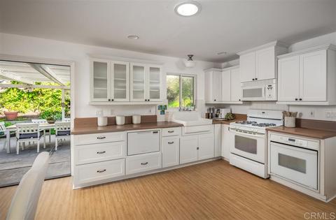 1909 Freda Ln, Cardiff, CA 92007 photo 5