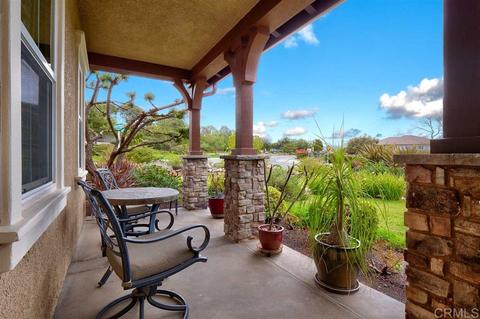 242 Clayton Parkinson Ct, Fallbrook, CA 92028 photo 3