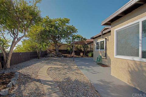 4725 Rising Glen Dr, Oceanside, CA 92056 photo 14