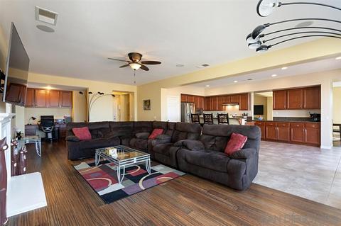 5312 Village Dr, Oceanside, CA 92057 photo 11