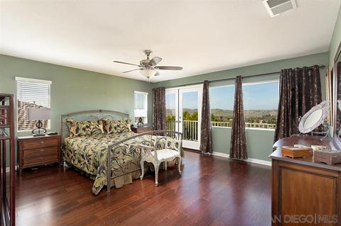 5312 Village Dr, Oceanside, CA 92057 photo 6
