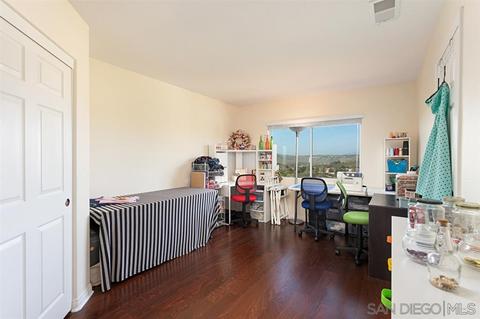 5312 Village Dr, Oceanside, CA 92057 photo 20