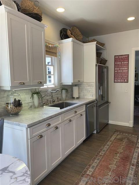6012 Waverly Ave, La Jolla, CA 92037 photo 9