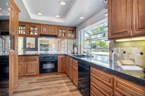 3491 Lawrence St, Carlsbad, CA 92010 photo 8