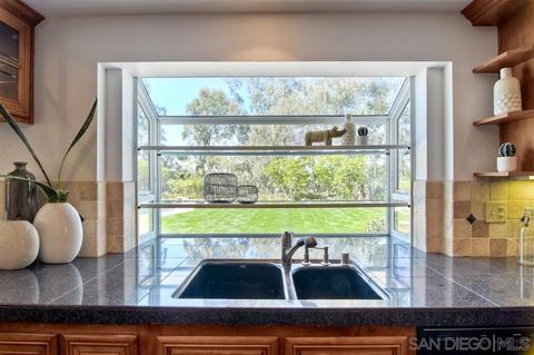 3491 Lawrence St, Carlsbad, CA 92010 photo 10