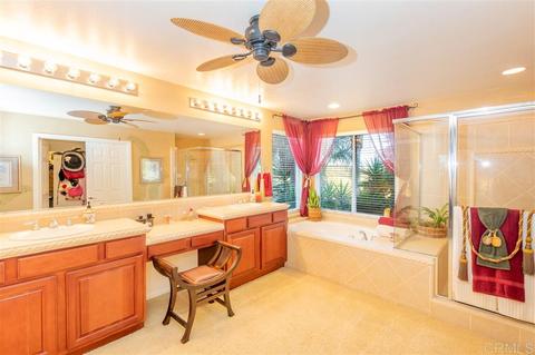 3710 Saddle Dr, Carlsbad, CA 92010 photo 15