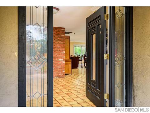 2116 Via Dieguenos, Alpine, CA 91901 photo 3