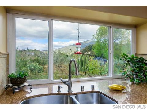 2116 Via Dieguenos, Alpine, CA 91901 photo 7