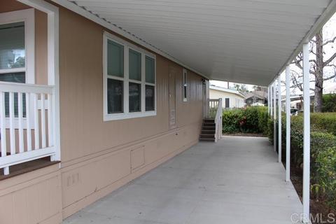 260 E Bradley Ave # 31, El Cajon, CA 92021 photo 2