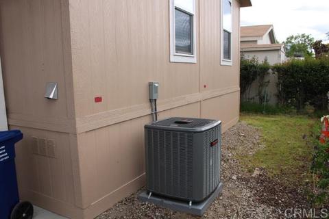 260 E Bradley Ave # 31, El Cajon, CA 92021 photo 3