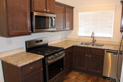260 E Bradley Ave # 31, El Cajon, CA 92021 photo 6