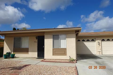 3235 Calle Osuna, Oceanside, CA 92056 photo 1