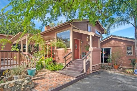 1577 Elm Dr, Vista, CA 92084 photo 2