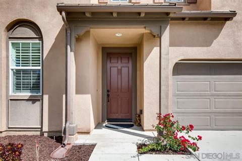 1144 Breakaway Dr, Oceanside, CA 92057 photo 2