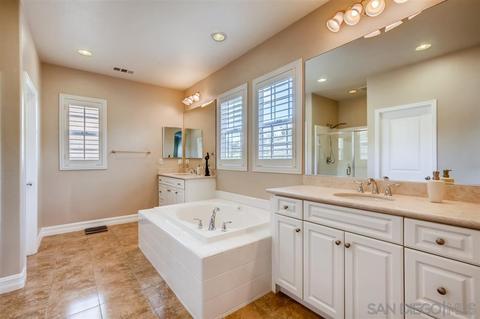 1144 Breakaway Dr, Oceanside, CA 92057 photo 15
