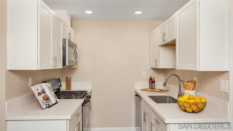 330 Nevada Ave, Vista, CA 92084 photo 7