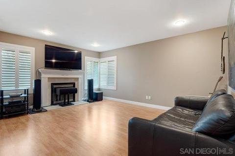 10045 Holborn St, Santee, CA 92071 photo 4